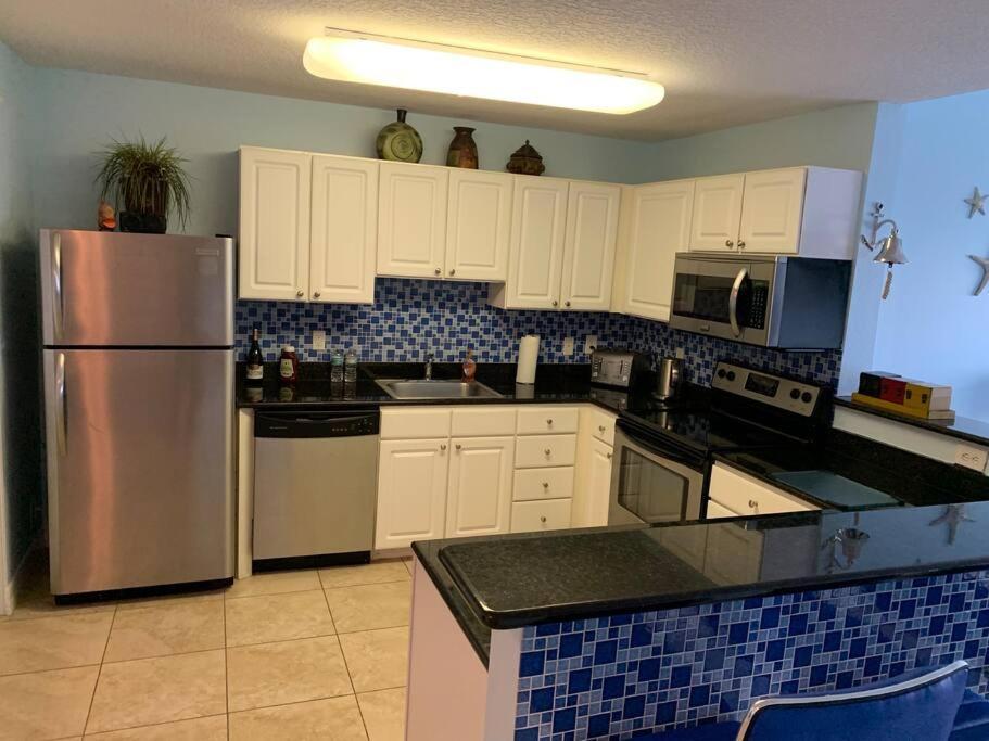 Gulf Coast Gold Private Condo - 2Bed, 2Bath, Sleep 6, Across Street From Beach, Balcony Views Of Sunsets, Beach & Gulf, Pool, Gym St. Pete Beach Exteriör bild